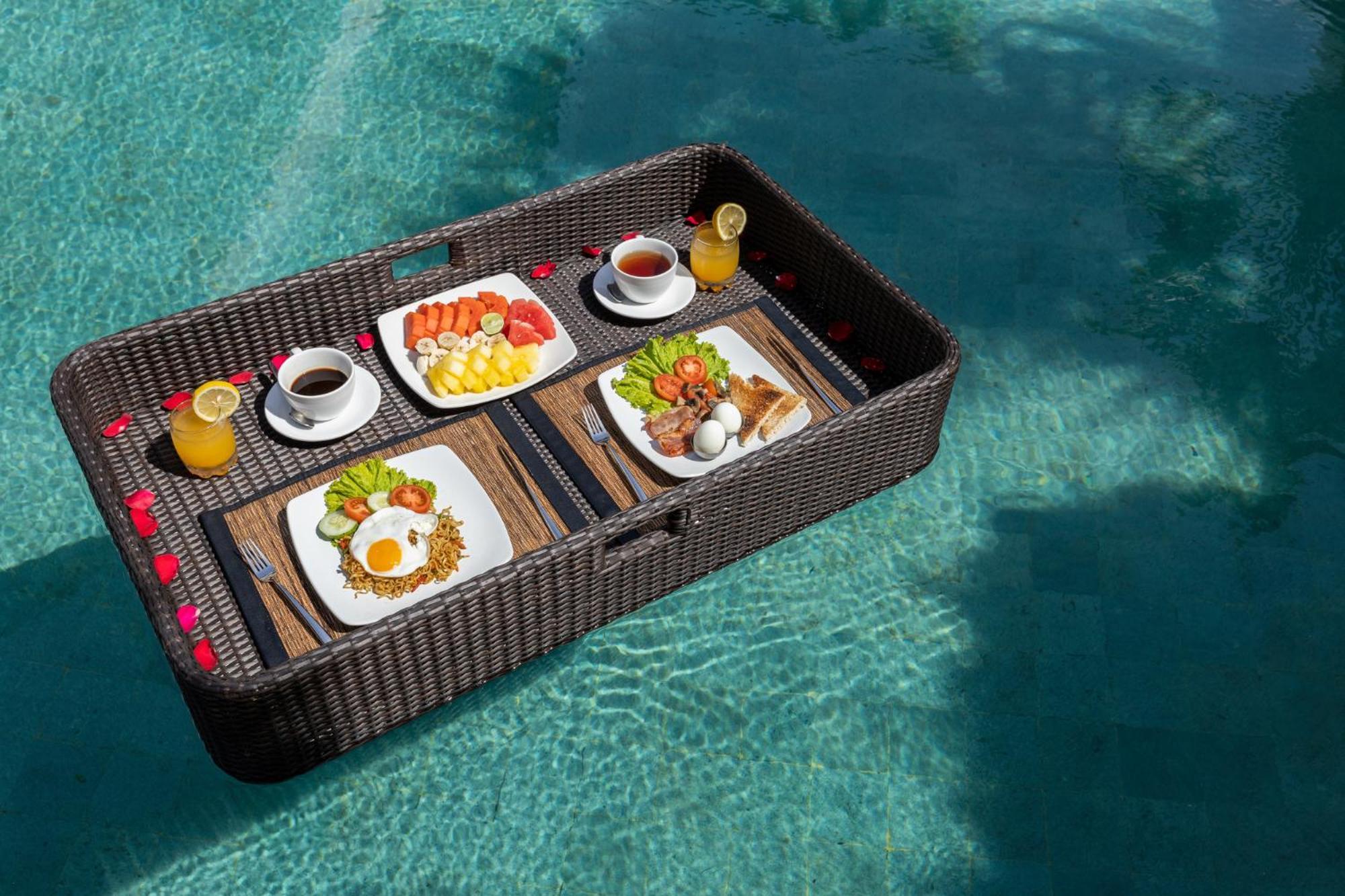 Villa Orange 3Br Seminyak By Exotic Bali Properties Экстерьер фото